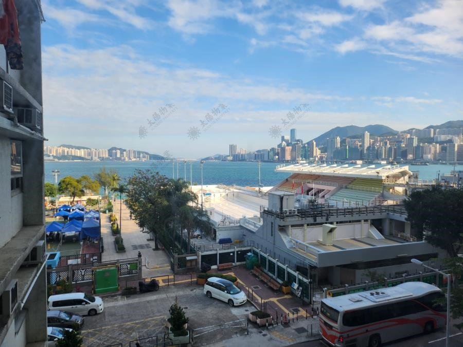 WHAMPOA GDN SITE 10 BLK 02 Hunghom L W000086 For Buy