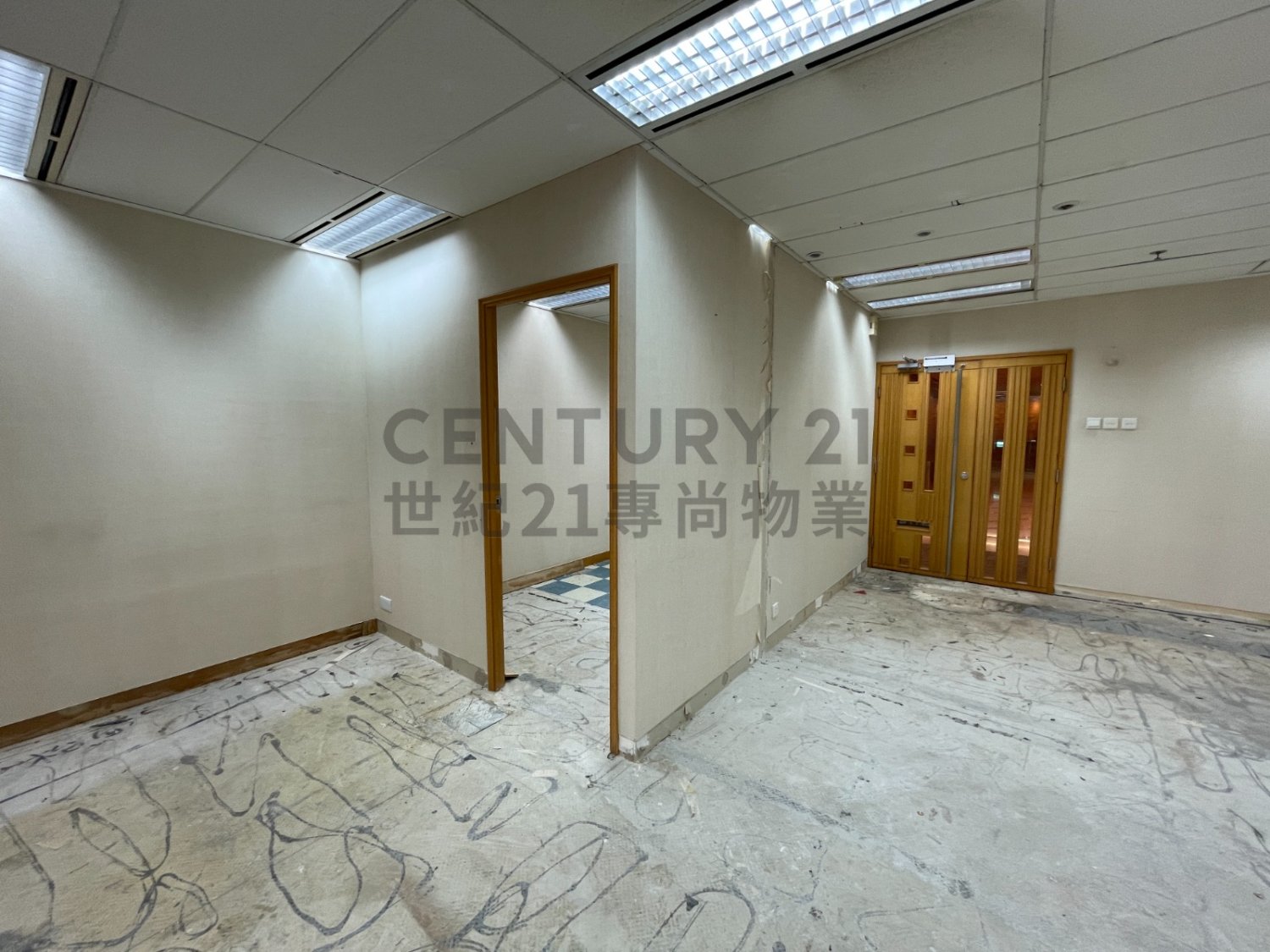 ISLAND PLACE TWR North Point M C217543 For Buy
