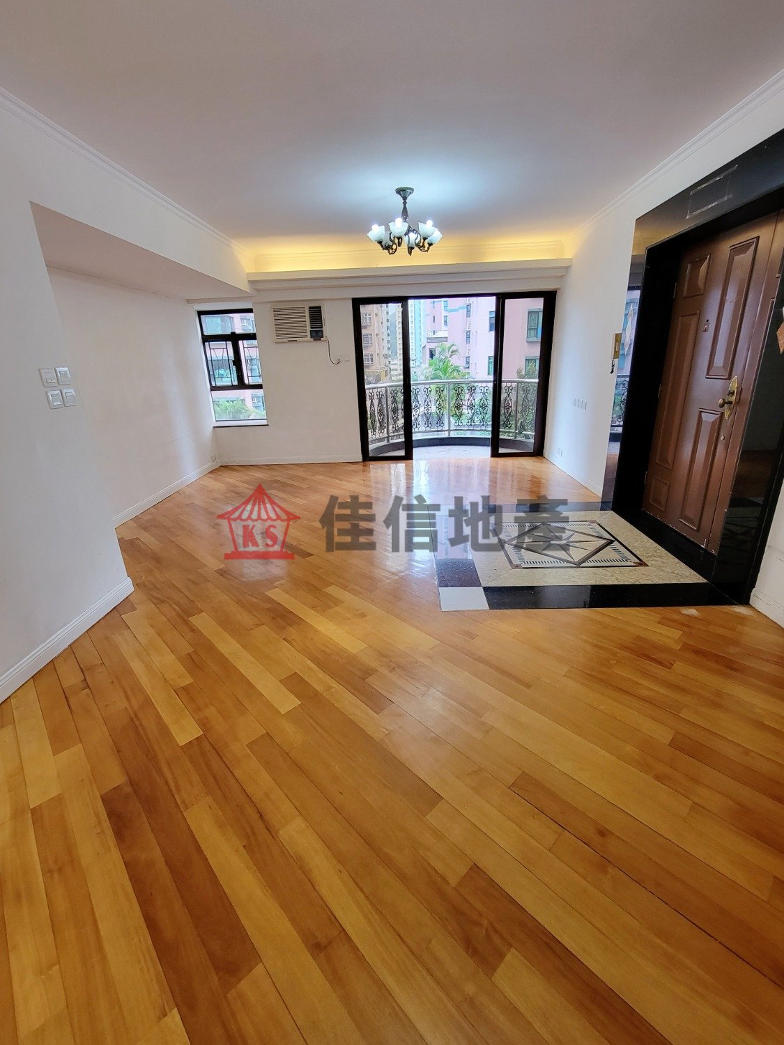 WINNYE TWR Tai Po M F059293 For Buy