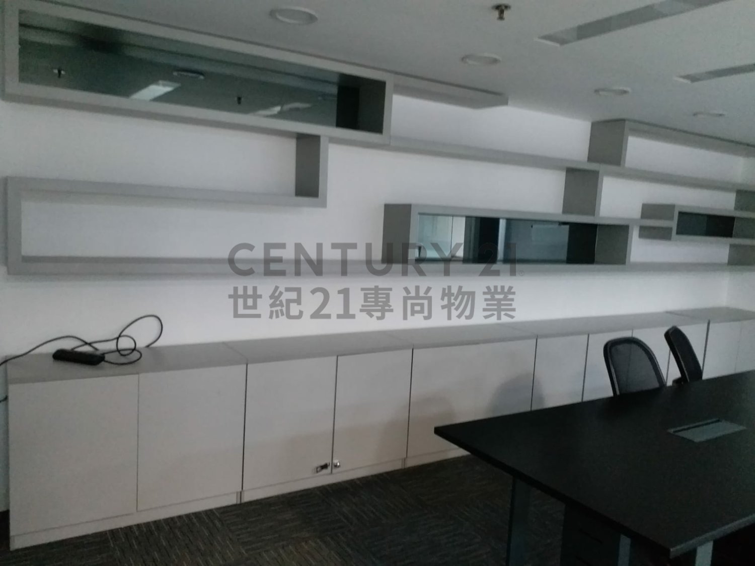NAN FUNG COM CTR Kowloon Bay H C116782 For Buy