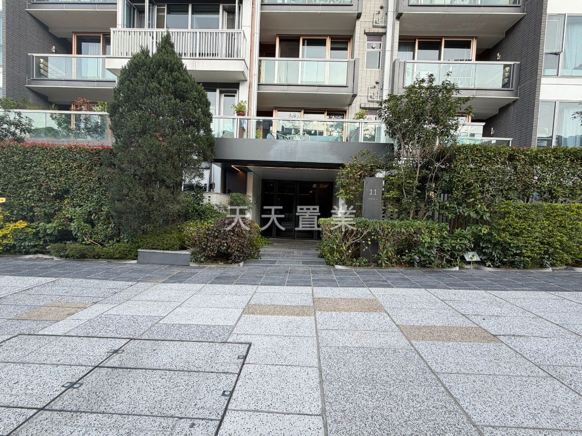MOUNT PAVILIA  Sai Kung L 012612 For Buy