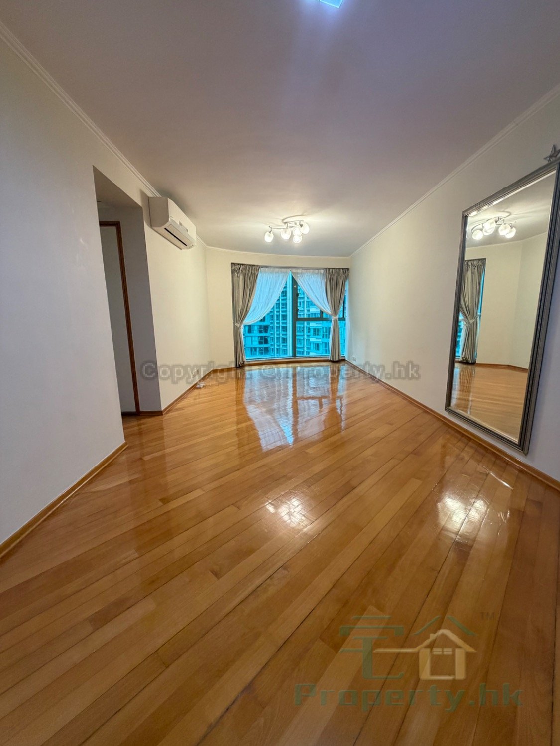 LAGUNA VERDE LAGUNA GRANDE TWR 18 Hunghom H 1843542 For Buy