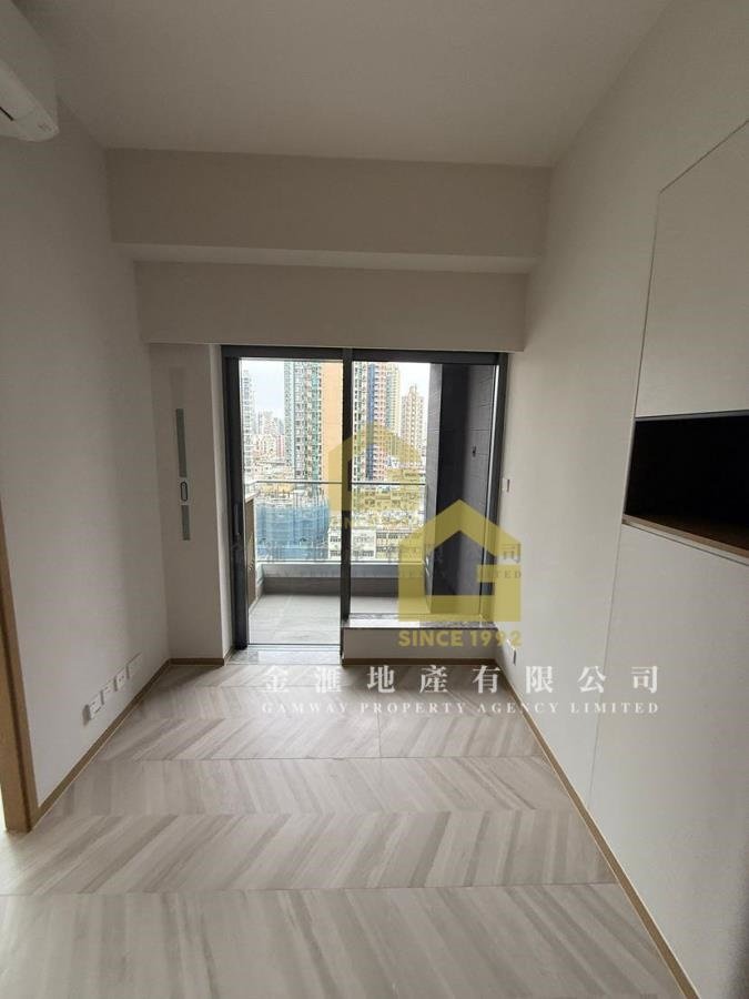 EIGHT SOUTHPARK Kowloon City M L176270 For Buy