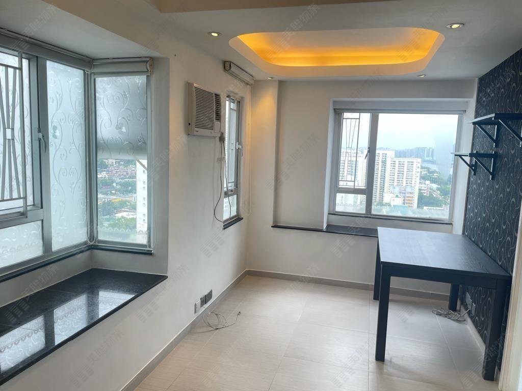 LUCKY PLAZA FUNG LAM COURT (C1) Shatin H 1820906 For Buy