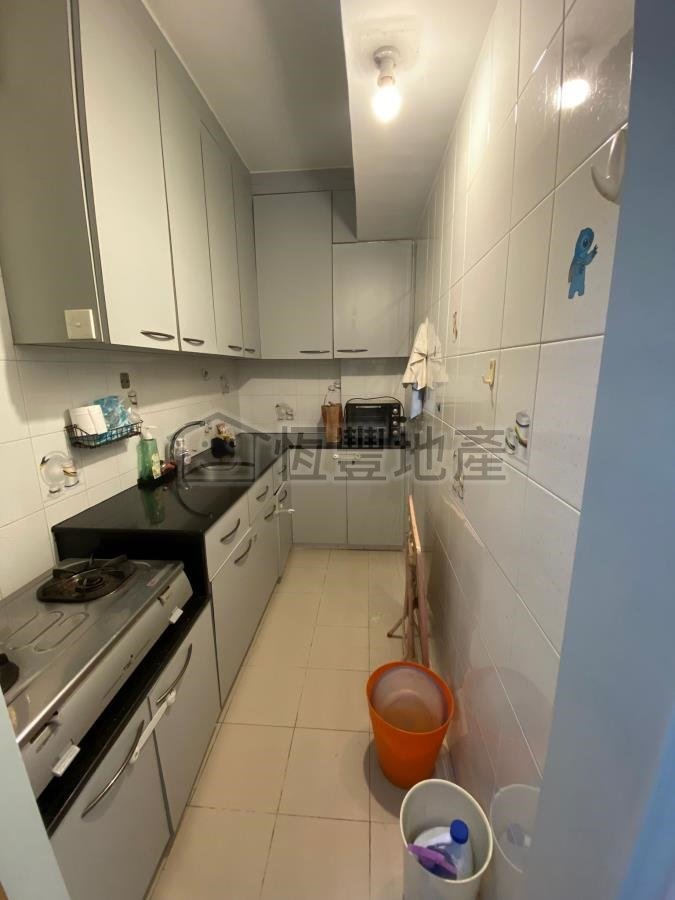 CHAI WAN CINEMA BLDG Chai Wan M N018778 For Buy