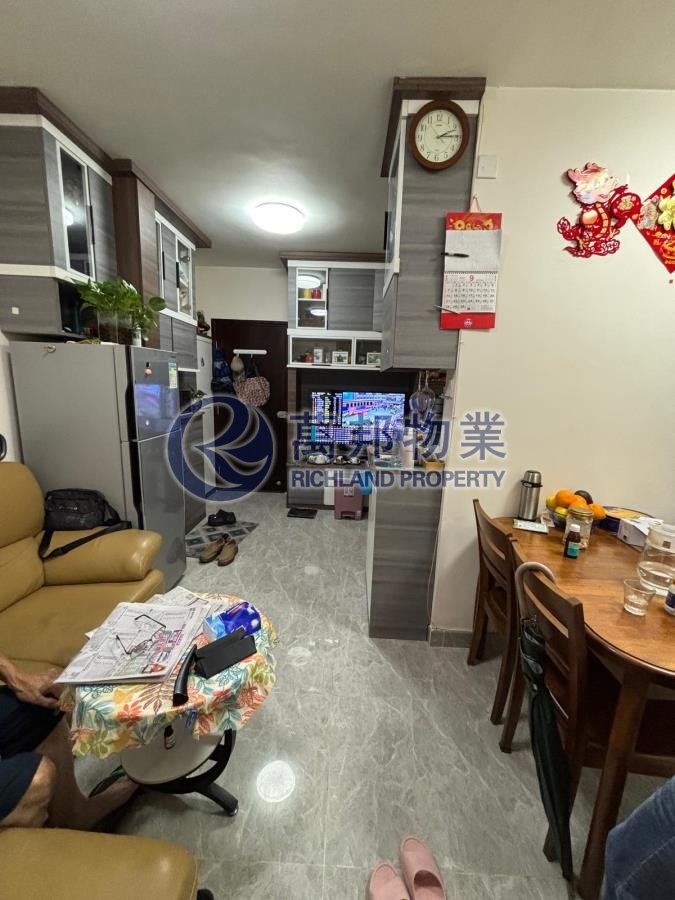 FOOK ON BLDG Tai Po L W147221 For Buy
