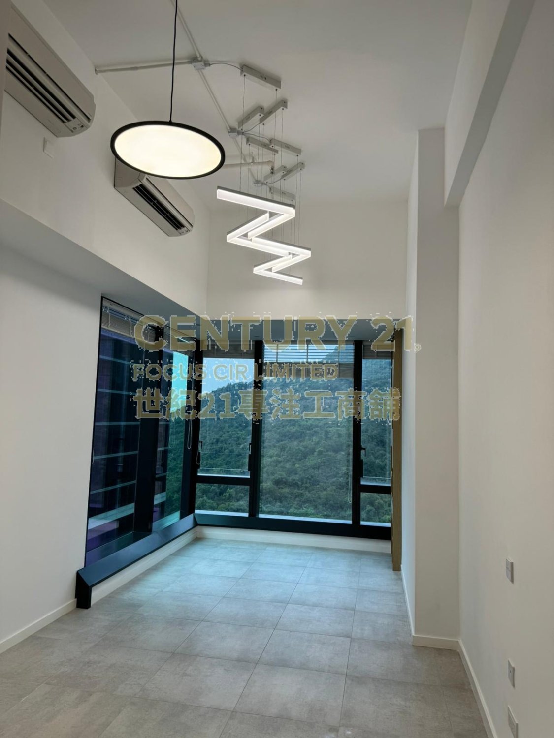 W LUXE Shatin H C134128 For Buy