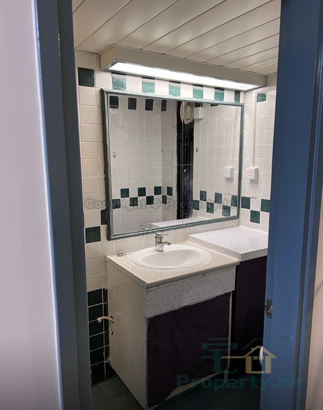 MONTEREY VILLAS Islands H 1830048 For Buy