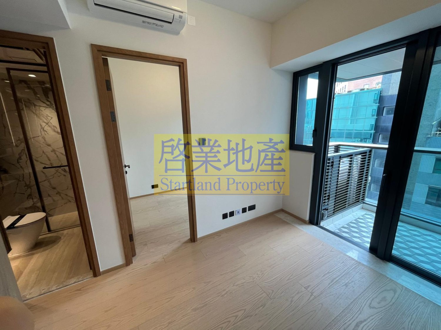TOPSIDE RESIDENCES Tsim Sha Tsui H B071233 For Buy