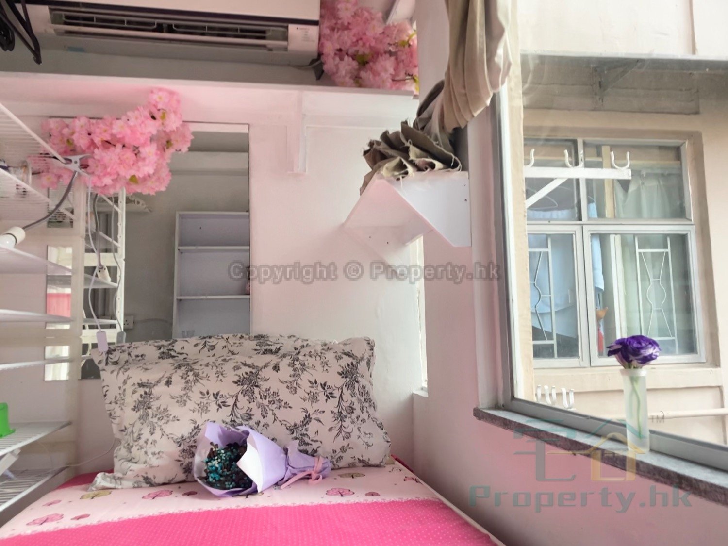 LAM'S BLDG Sheung Wan M 1814662 For Buy
