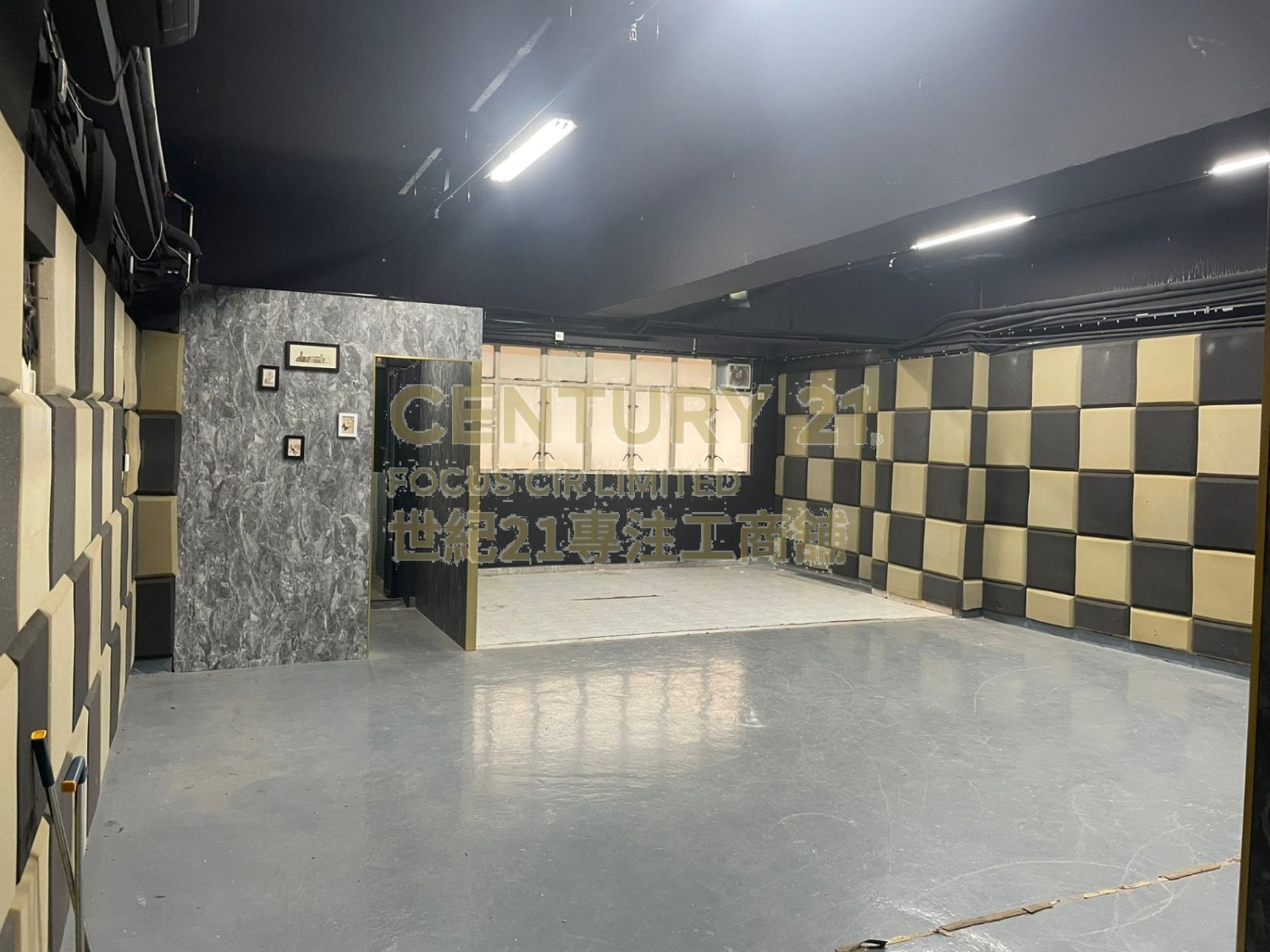 FAVOR IND CTR Kwai Chung M C099839 For Buy