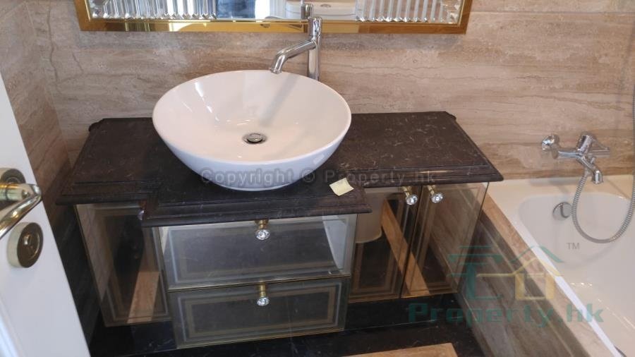 日出康城 第03期 緻藍天 第02座