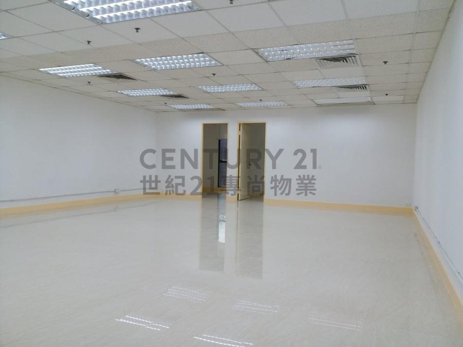 CAPITAL TRADE CTR Kwun Tong M C118046 For Buy
