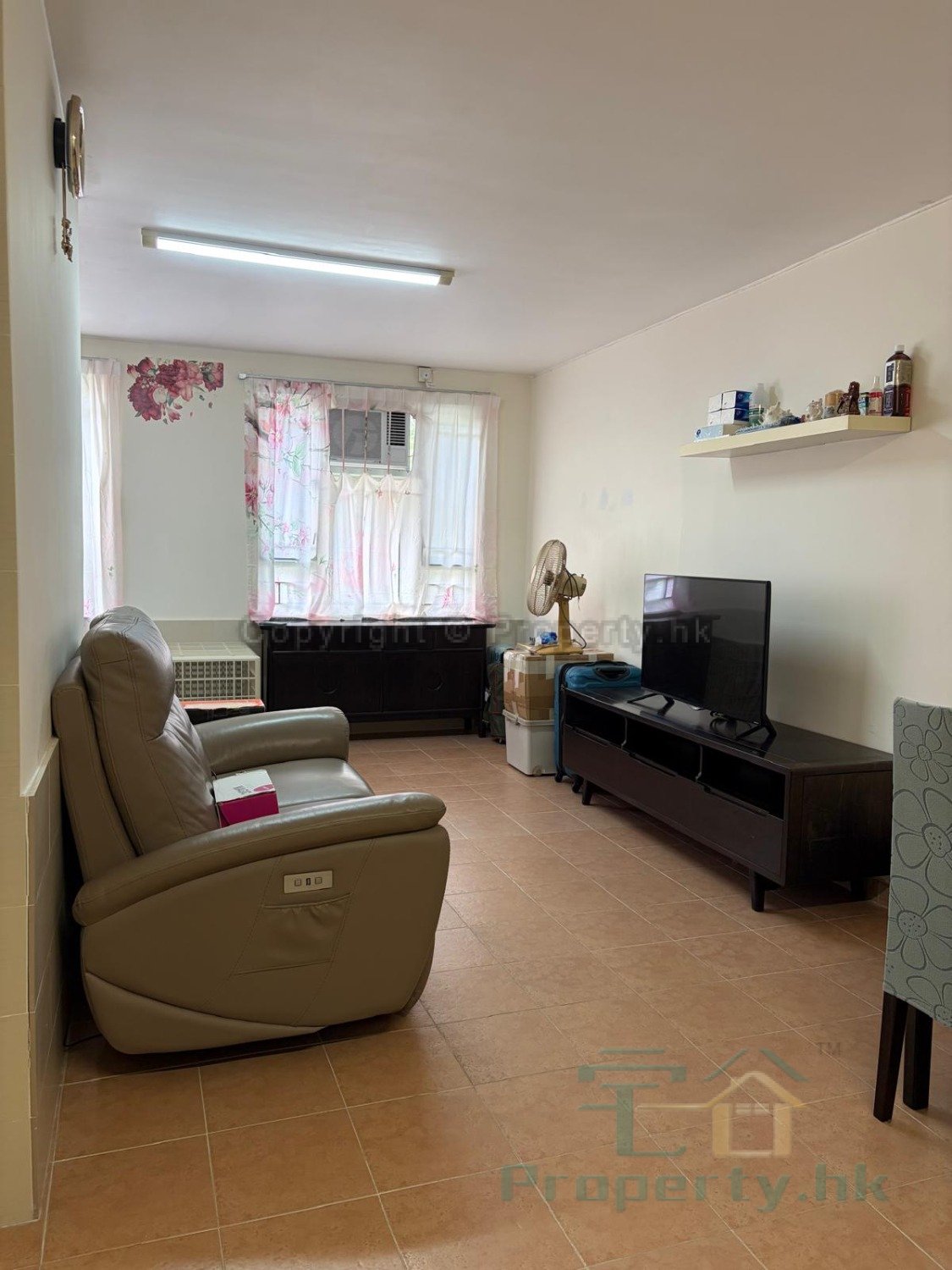 LUNG HIN COURT BLK B (HOS) Islands G 1854504 For Buy