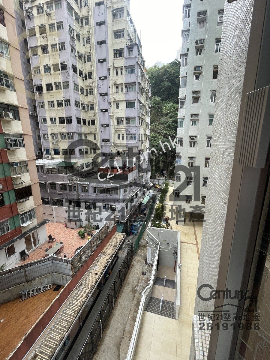 PEARL COURT BLK A Kennedy Town L K068526 For Buy