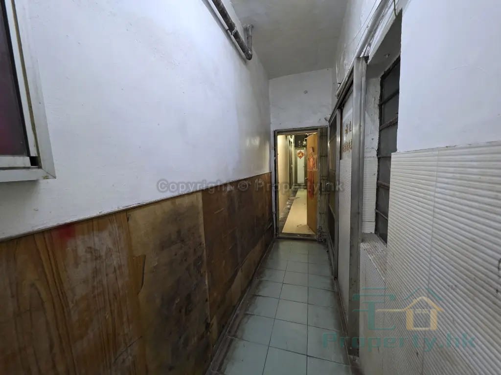 TAK TAI BLDG Tsuen Wan L 1824964 For Buy