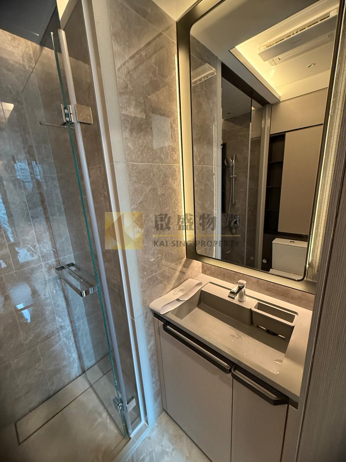 CULLINAN SKY TWR 03 photo 17