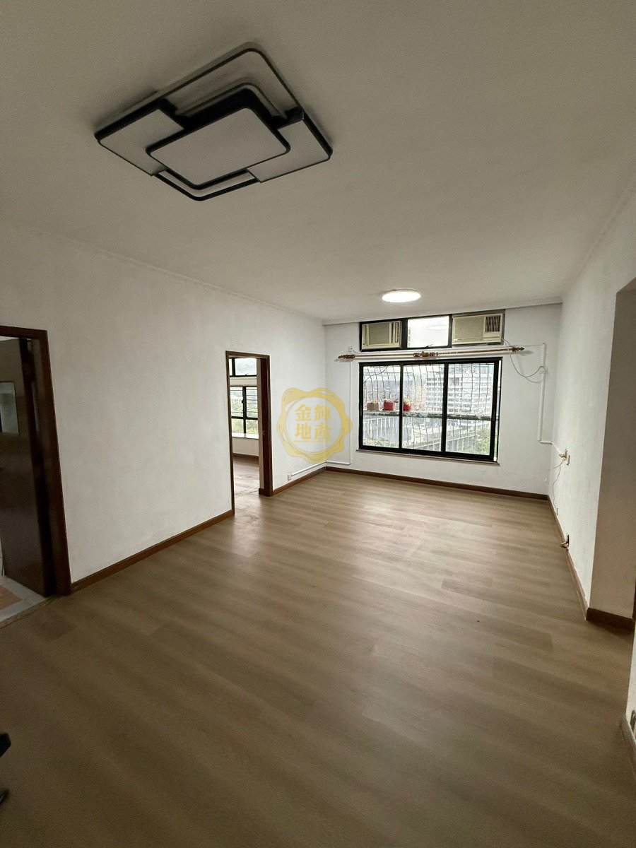 BAYVIEW TERR Tuen Mun M S007899 For Buy