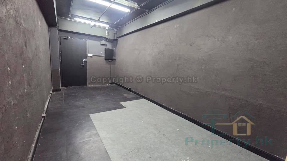 PAKPOLEE COM CTR Mong Kok H C504391 For Buy
