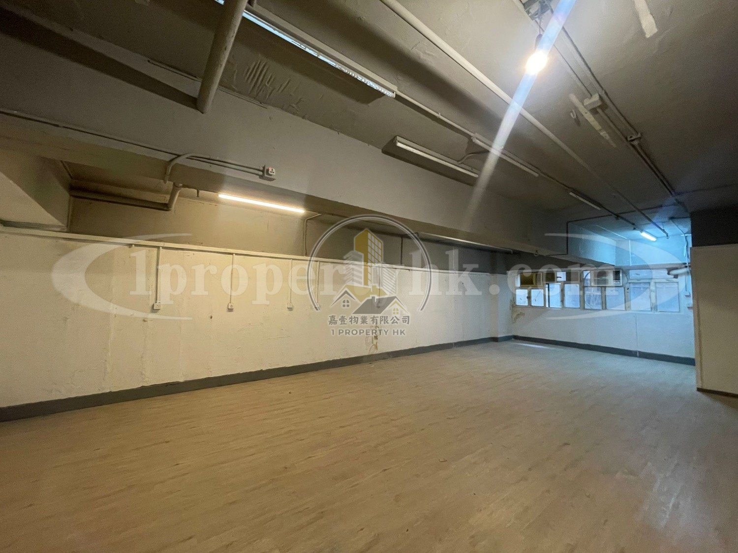 KING WIN FTY BLDG Kwun Tong M 1808200 For Buy