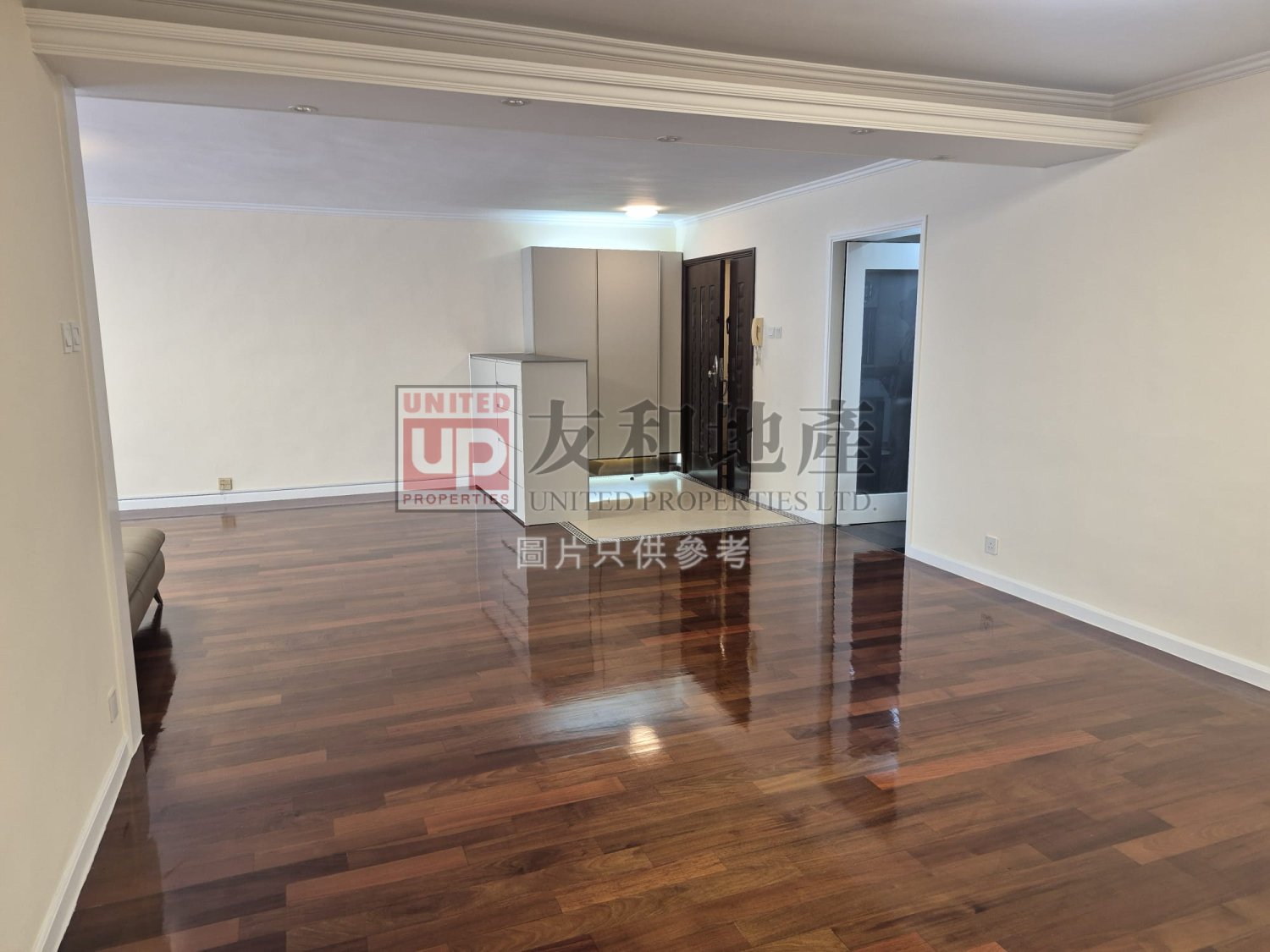 BEVERLY VILLAS BLK 09 Kowloon Tong L T137432 For Buy