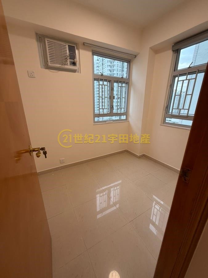 TREASURE GDN  Tai Po W031776 For Buy