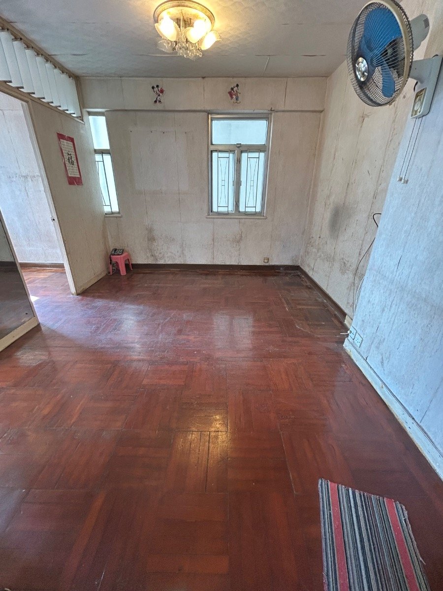 SHUN LEE BLDG Yau Ma Tei H 1799682 For Buy