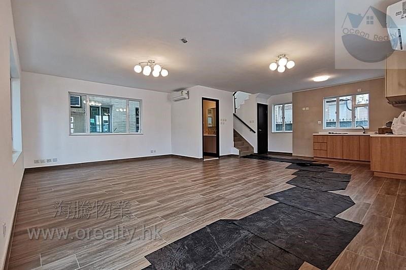 CONVENIENT WHOLE HOUSE Sai Kung All C039621 For Buy