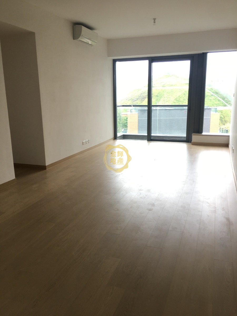 THE BLOOMSWAY THE LAGUNA  Tuen Mun L S011550 For Buy
