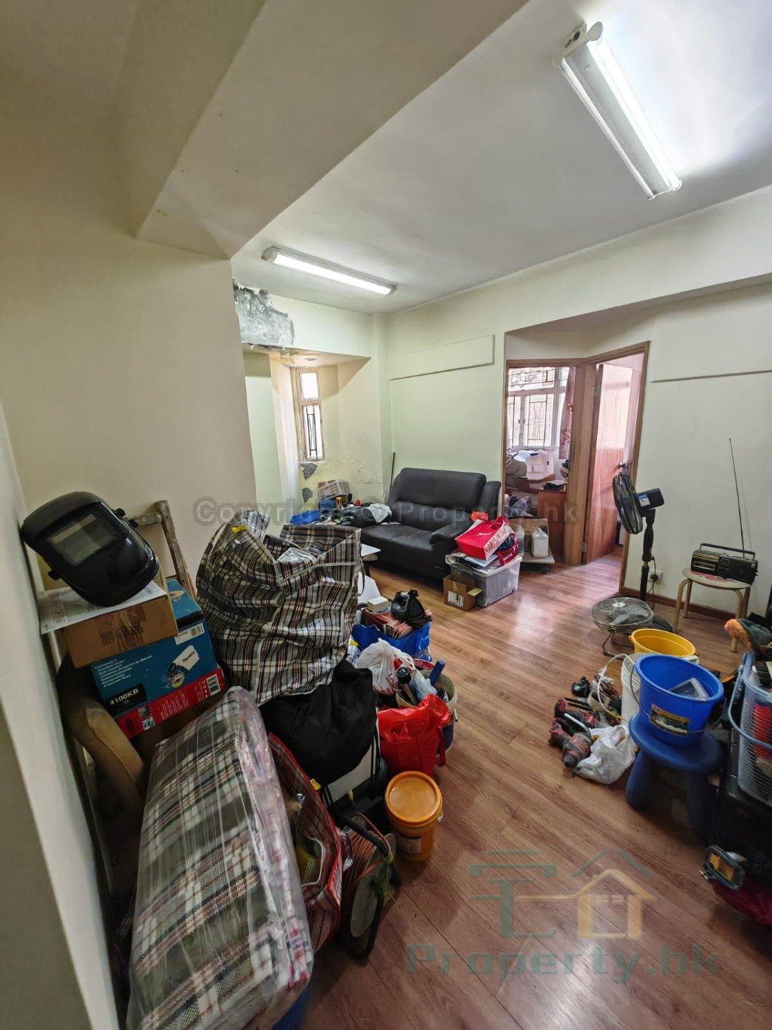 PO HING BLDG Mong Kok M 1805870 For Buy
