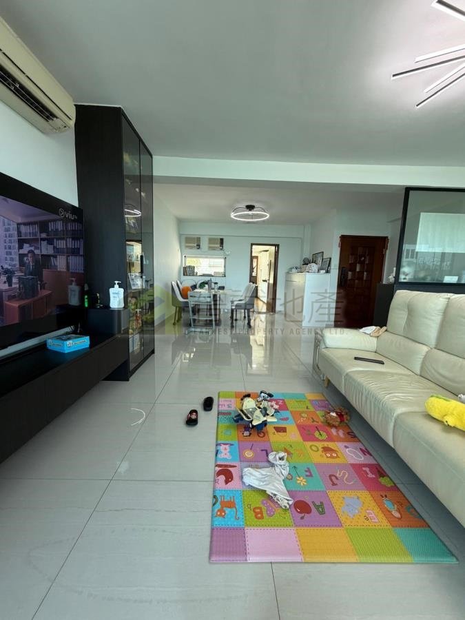 HONGKONG GDN BLK 24 SAVOY HTS Tsuen Wan B070469 For Buy
