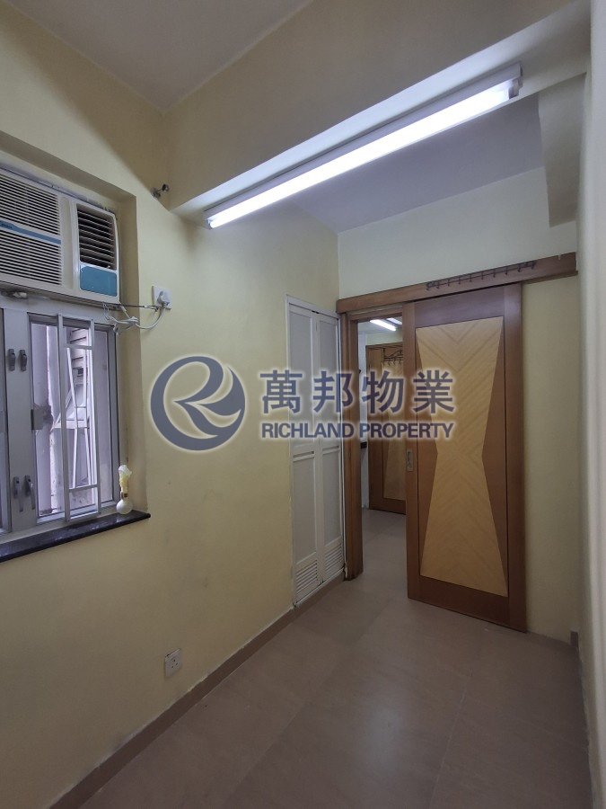 KAM CHUNG HSE Tai Po L M053350 For Buy