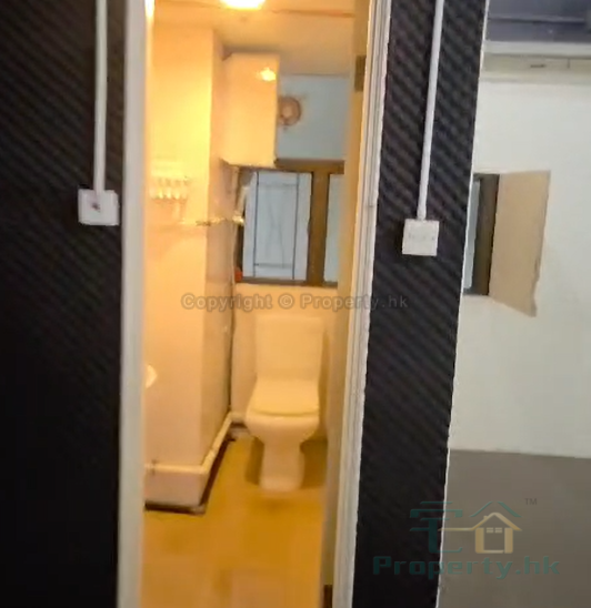 HONG KONG IND CTR BLK C Cheung Sha Wan L 1823860 For Buy