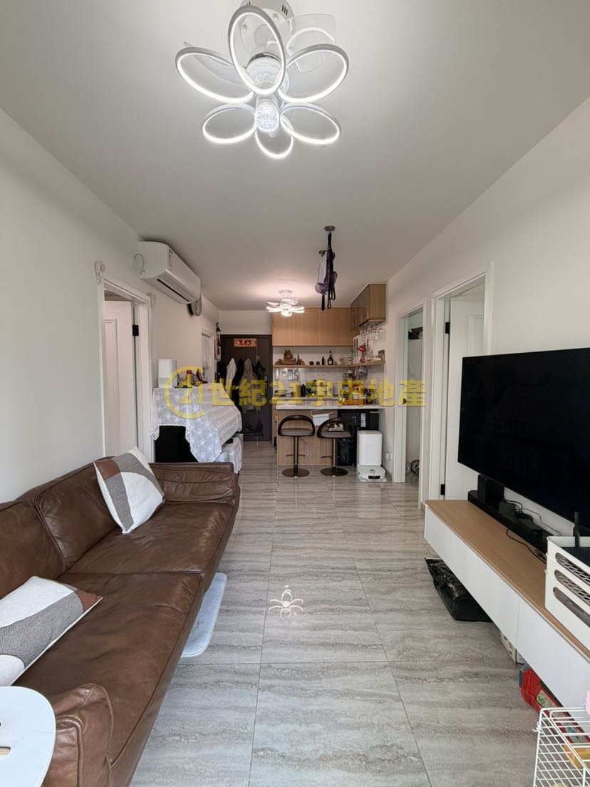 LA FONTAINE Tai Po T152659 For Buy