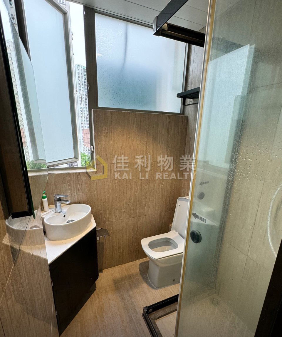 T PLUS Tuen Mun M Y036687 For Buy