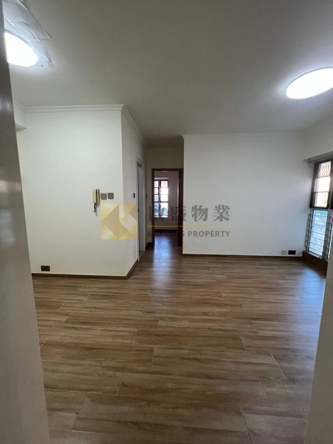 YUE XIU PLAZA BLK 02 XIU WAH COURT large photo 7