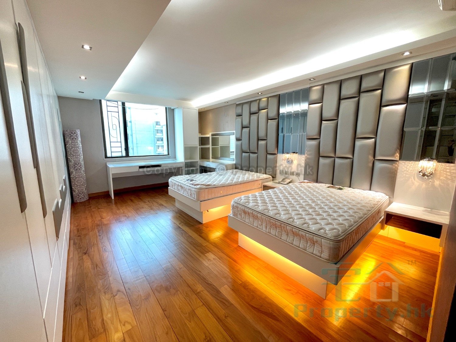 MOUNTAIN COURT BLK B Ho Man Tin H 1800938 For Buy