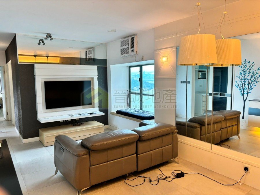 SEA CREST VILLA PH 04 BLK 11 Tsuen Wan H C010980 For Buy