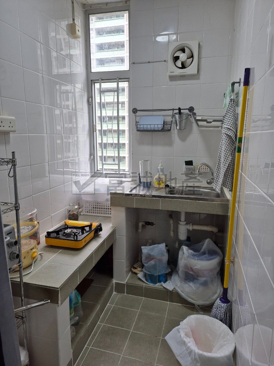 LOWER WONG TAI SIN EST Wang Tau Hom H F124896 For Buy