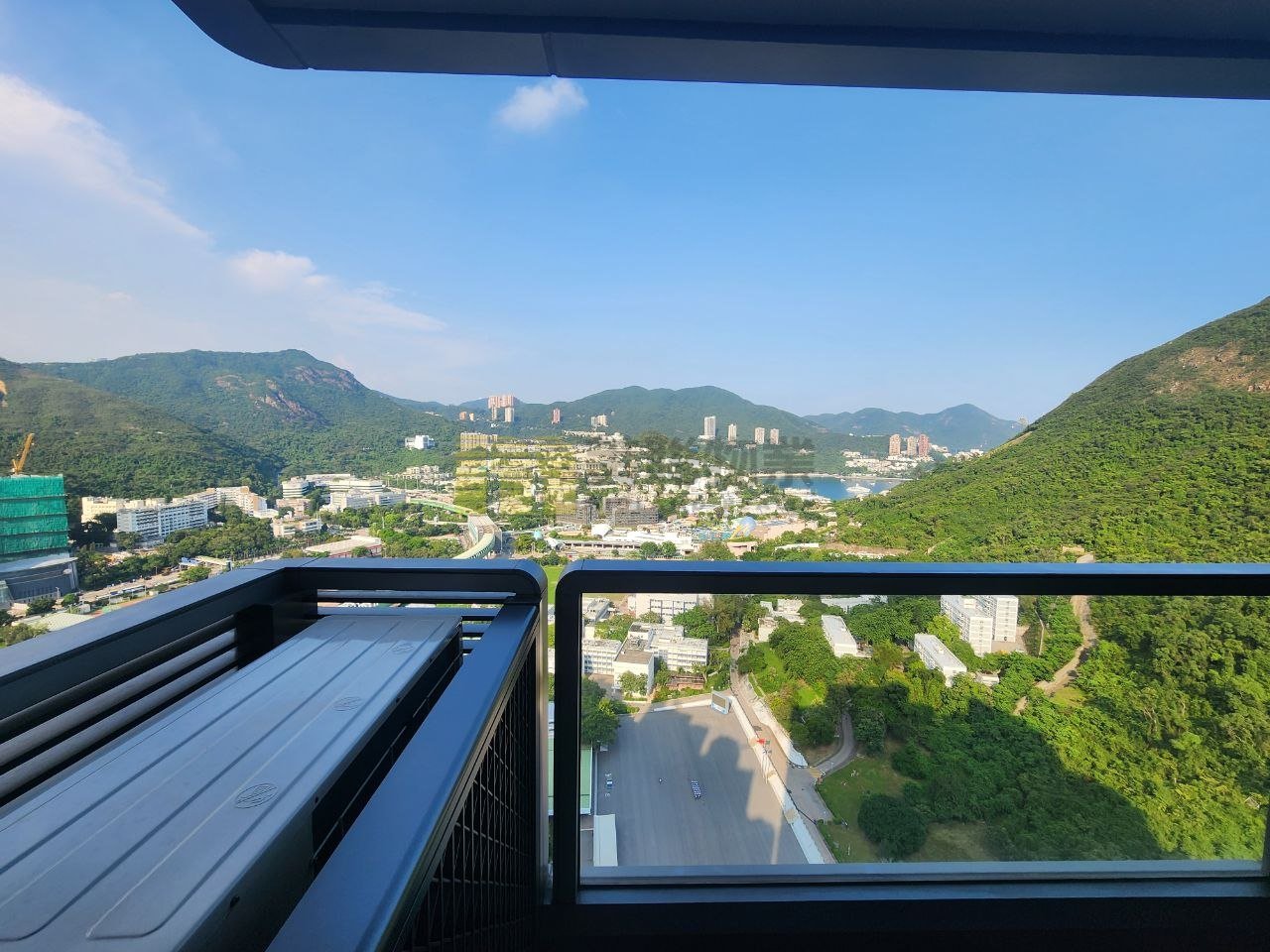 THE SOUTHSIDE PH 04 LA MONTAGNE TWR 01A Wong Chuk Hang M 1847478 For Buy