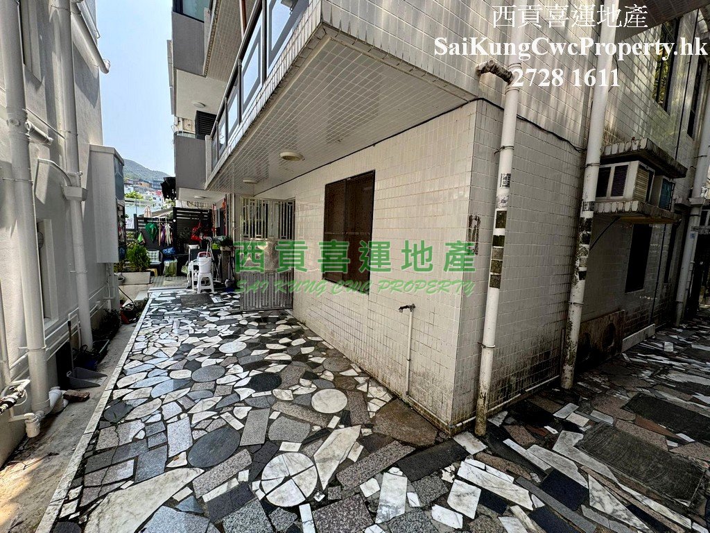 G/F with Garden*Clear Water Bay Road Sai Kung G 030364 For Buy