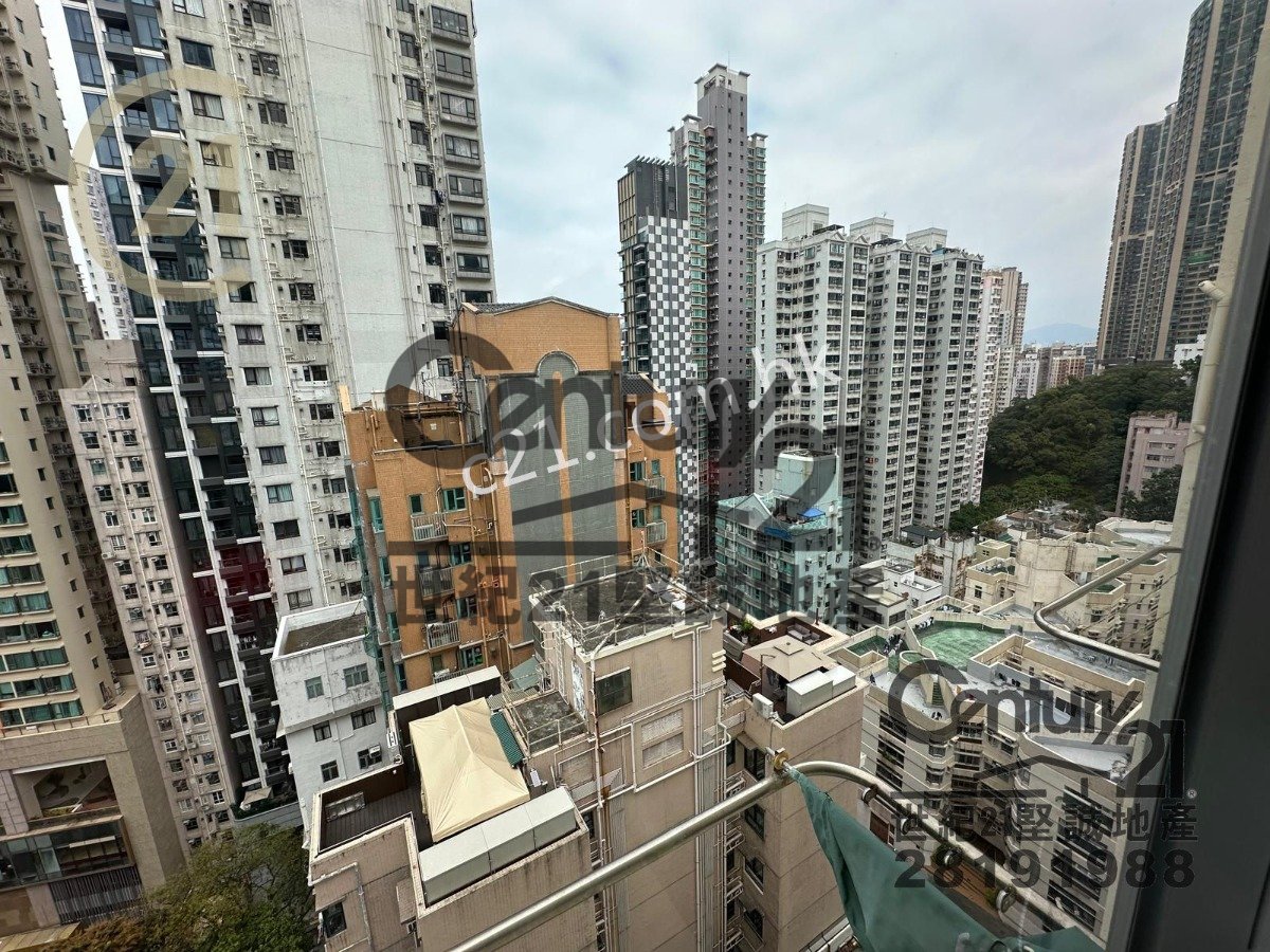 SANDS BLDG Kennedy Town H M045418 For Buy