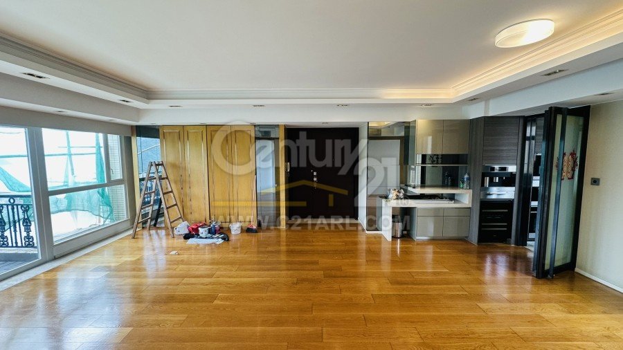 REDHILL PENINSULA TWR 01 Tai Tam M A343397 For Buy