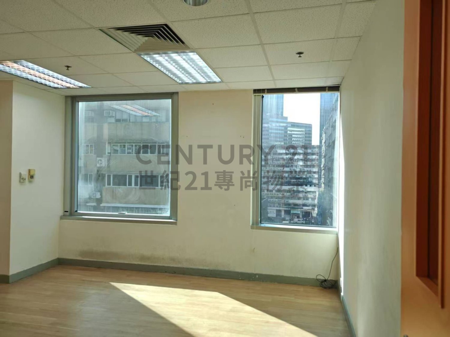 TELFORD HSE Kowloon Bay M C217139 For Buy