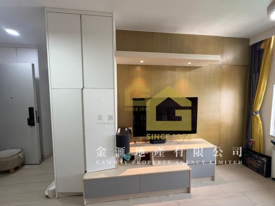LAI TSUI COURT  Cheung Sha Wan H L176313 For Buy