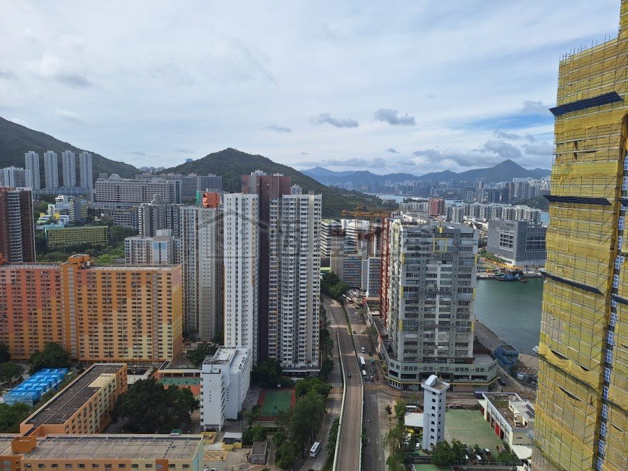 DIP TSUI COURT (GSH) Chai Wan H N024747 For Buy