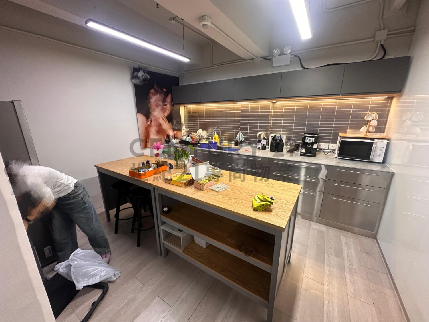 SING SHUN CTR Cheung Sha Wan M C224242 For Buy