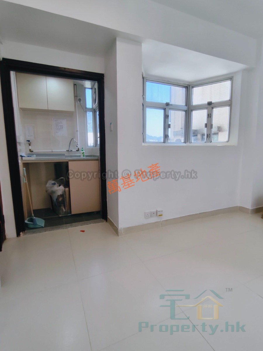 SHUN FAT BLDG Cheung Sha Wan H 1814252 For Buy