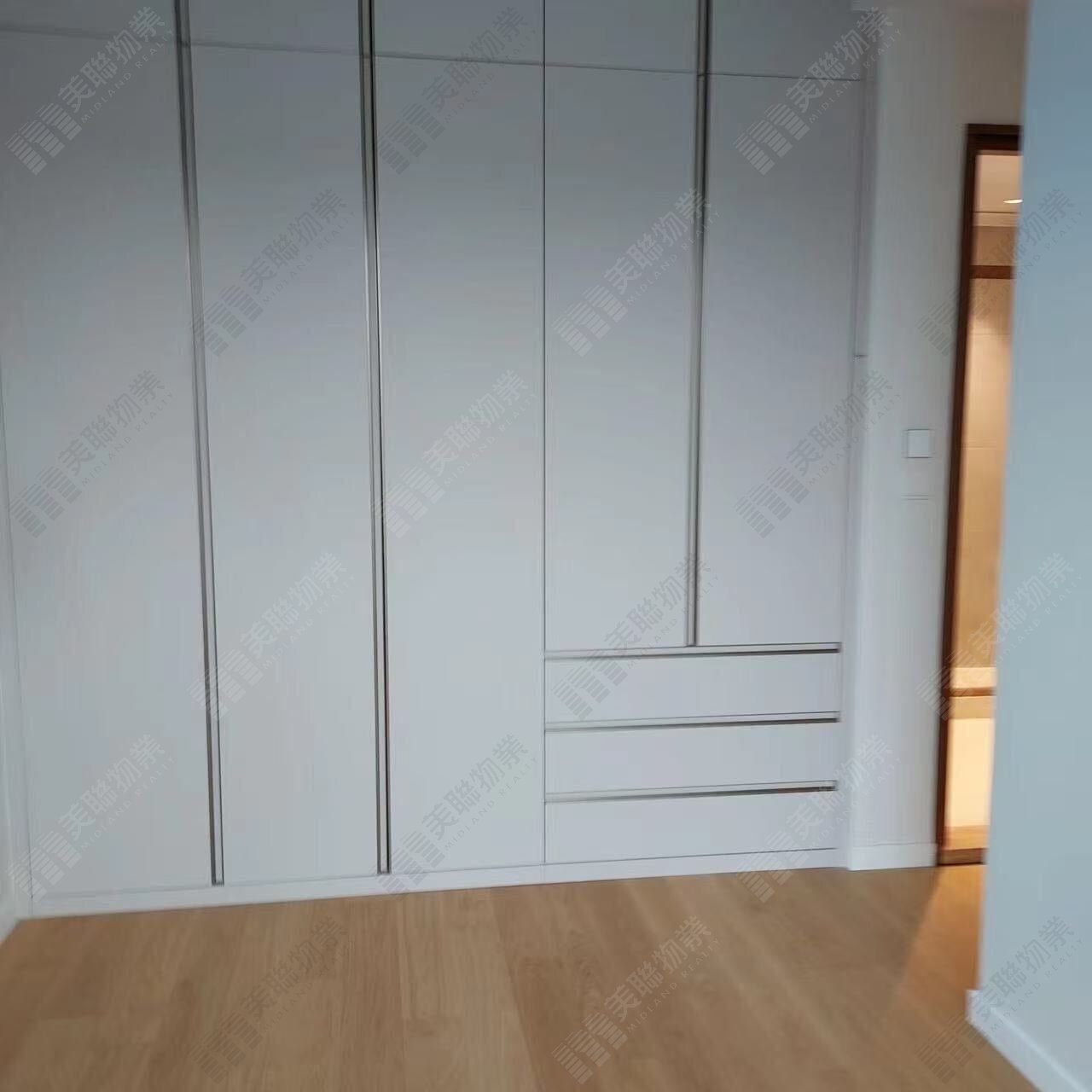 MONTEREY TWR 03 Tseung Kwan O H 1800050 For Buy