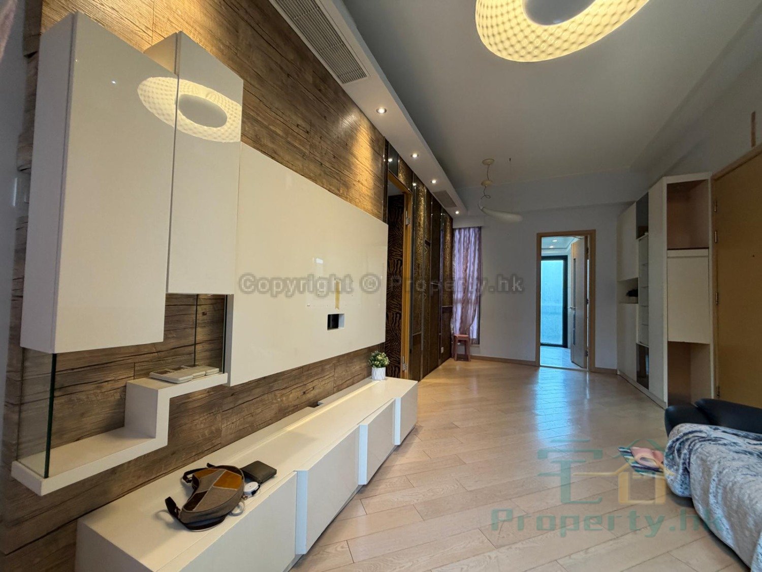 RIVA Yuen Long L 1871582 For Buy